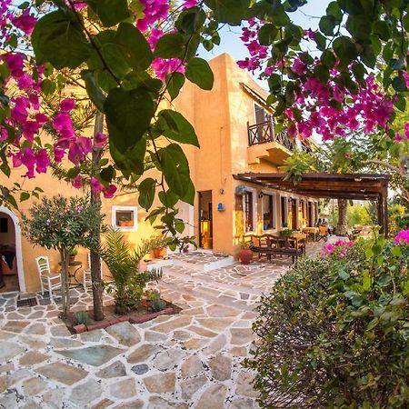 Vagia Traditional, Aegina Island Bagian luar foto