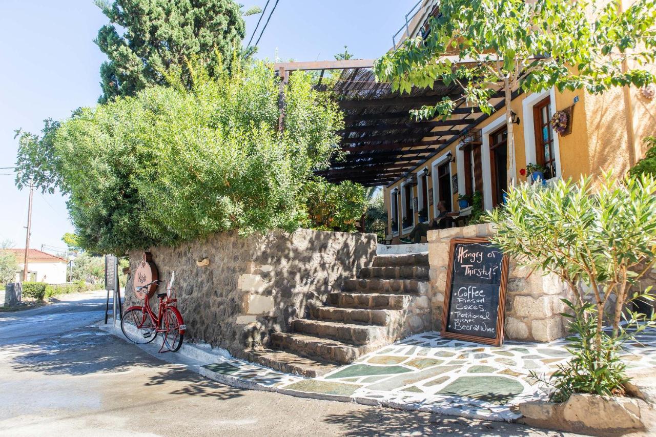 Vagia Traditional, Aegina Island Bagian luar foto