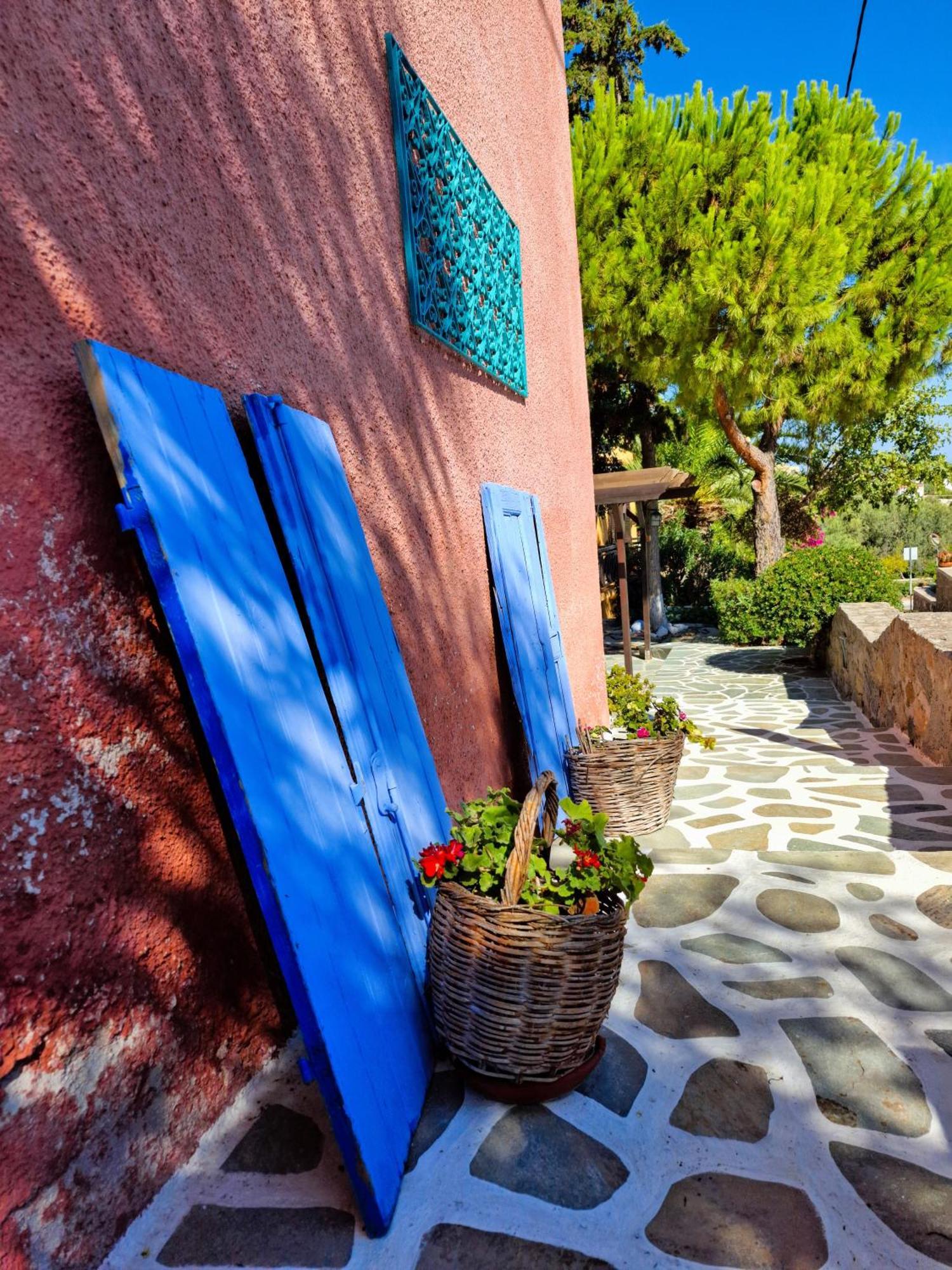 Vagia Traditional, Aegina Island Bagian luar foto