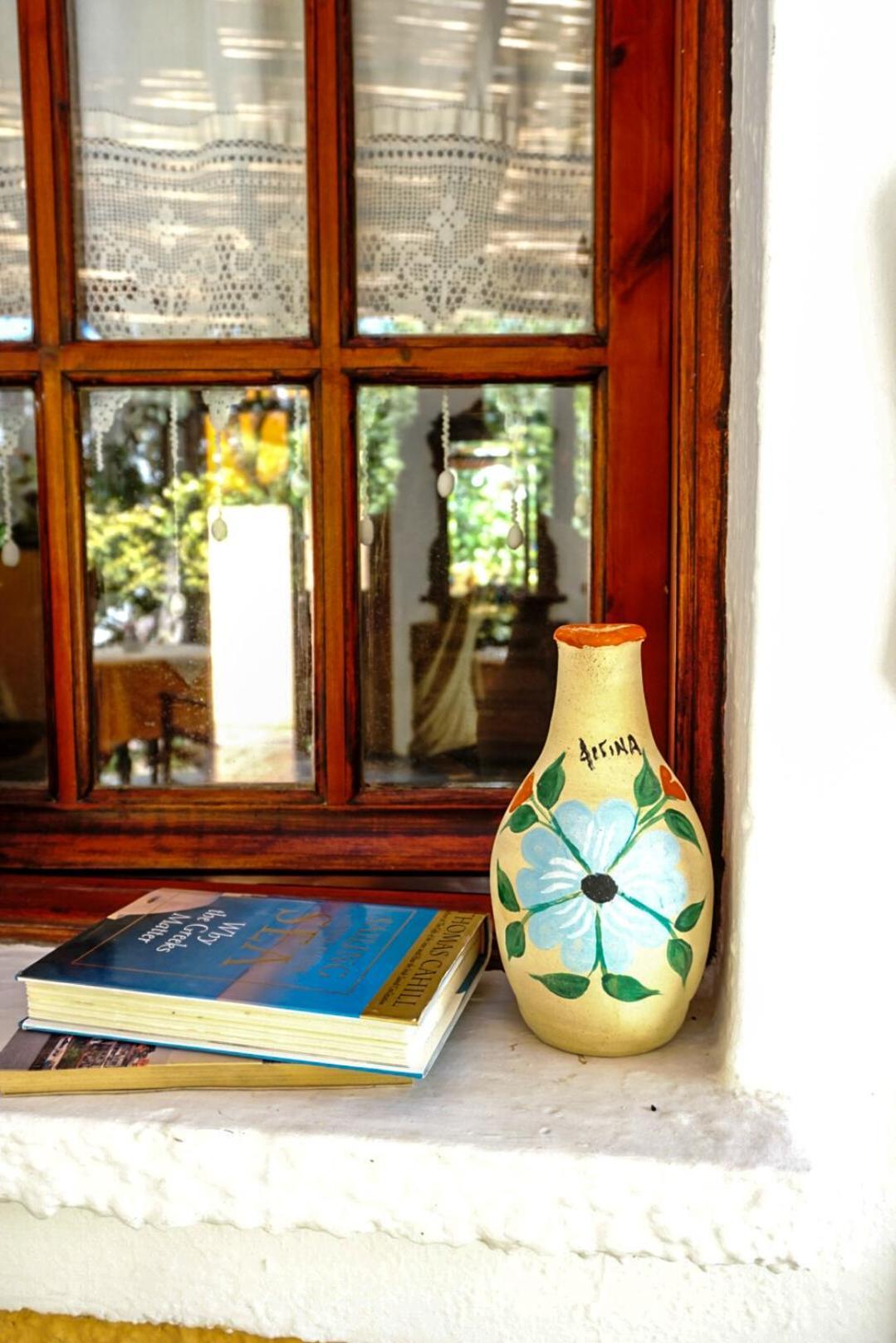 Vagia Traditional, Aegina Island Bagian luar foto
